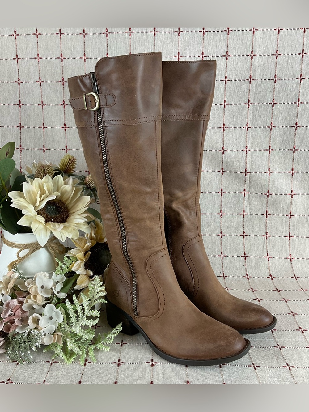BORN Fannar Brown Leather Knee High Boots F32716 Size 6 Full Zip Riding Boots